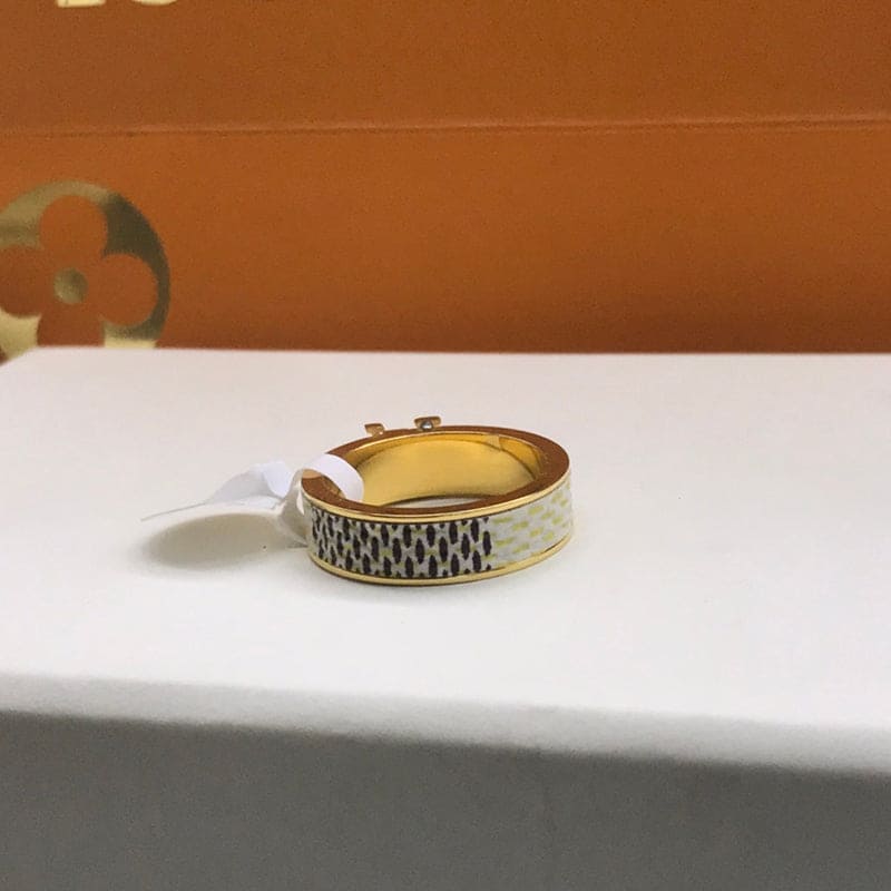 18K Louis Vuitton Leather Set of Two Rings