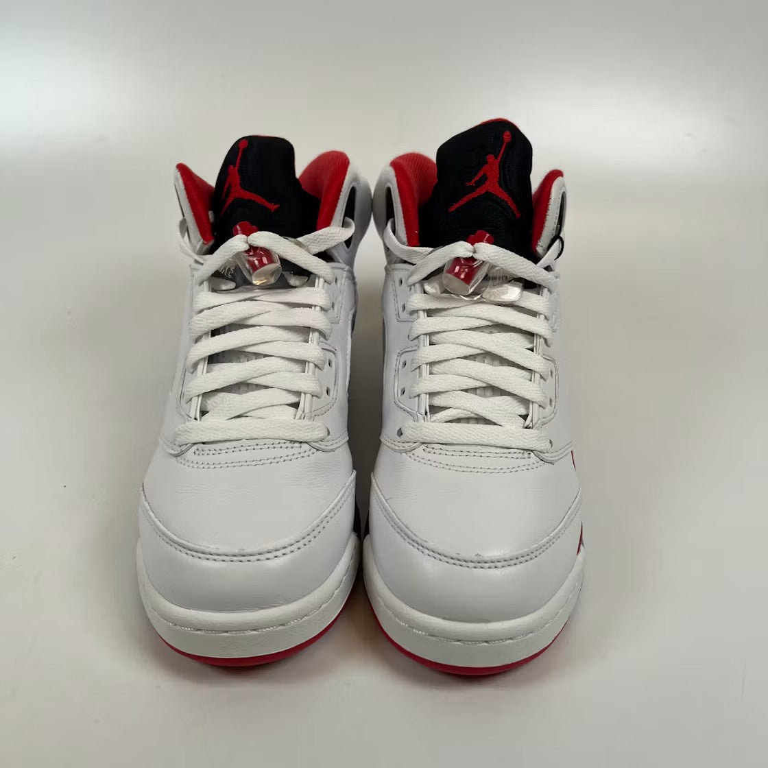 Used - Air Jordan 5 Retro Fire Red Black Tongue (2025) (GS) - US 5.5Y - detail 4