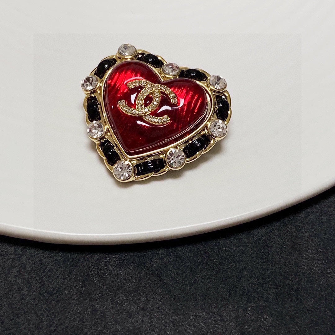 18K  Chanel Red Crystal Heart Brooch