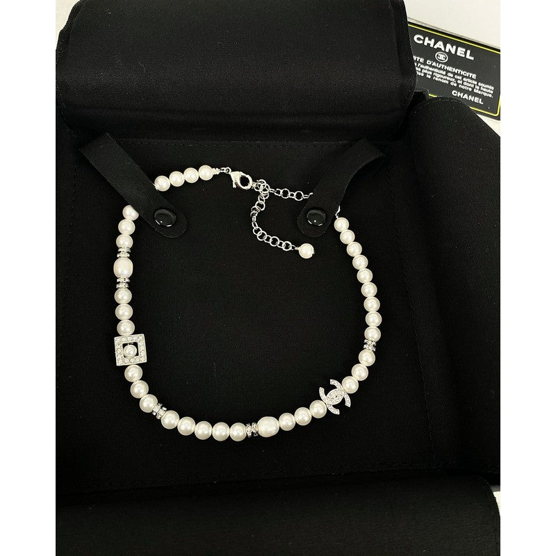 18K  Chanel Pearl Necklace